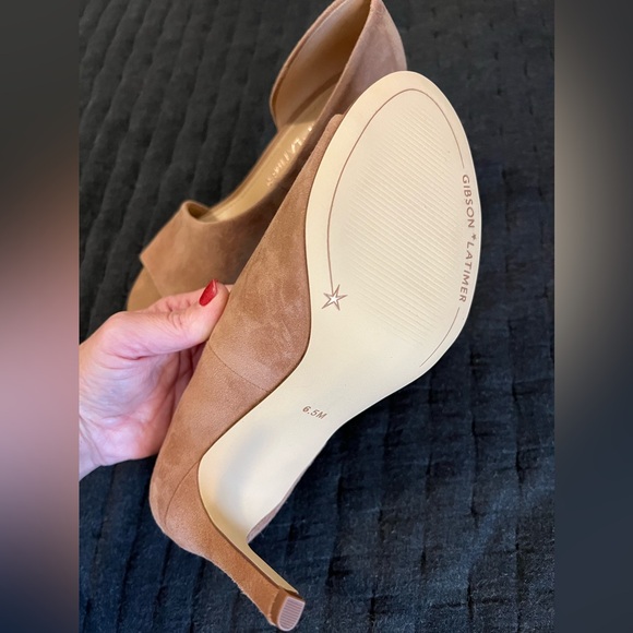 New Gibson & Latimer suede heels size 6.5 - Picture 10 of 10